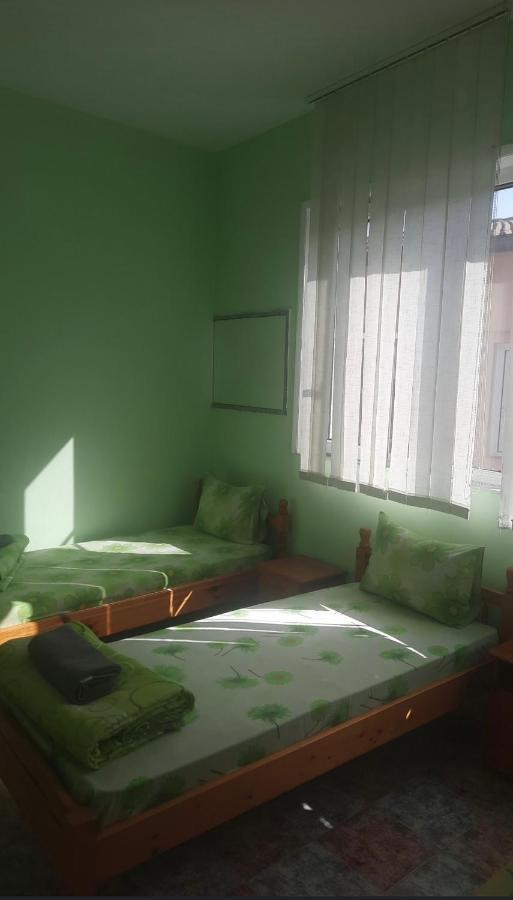 Хотел Елит Kosztinbrod Kültér fotó